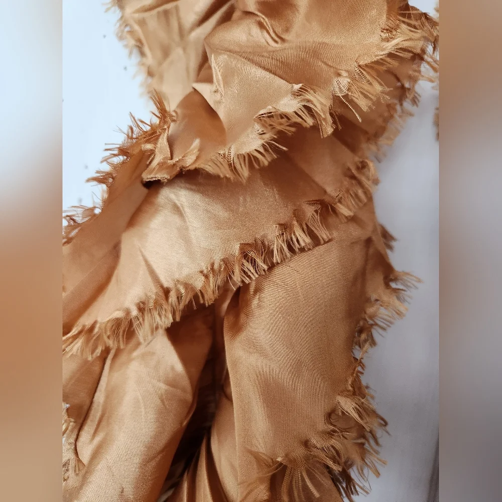 Raw Edge Metallic Ruffle Scarf - Picture 2 of 8